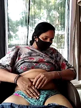 Hot-rubina online show from February 2025 09:09:01 AM