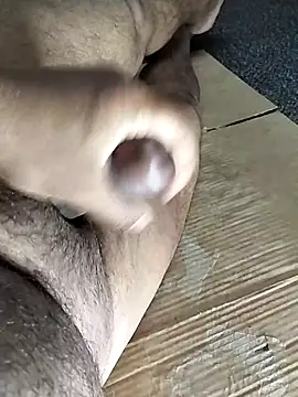 Snapshot of cenyon124 chatting on March 2026 01:17:02 AM cenyon124 online show from March 2026 01:17:02 AM