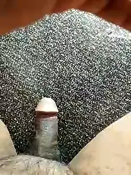 Snapshot of cenyon124 chatting on April 2026 01:12:02 AM cenyon124 online show from April 2026 01:12:02 AM