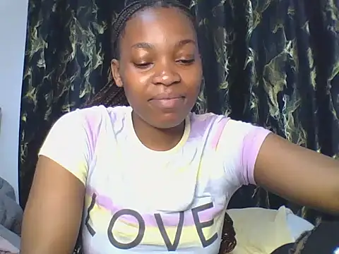 Snapshot of _Becky002 chatting on April 2026 08:40:02 AM Becky002 online show from April 2026 08:40:02 AM
