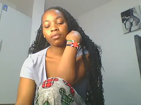 Snapshot of _Becky002 chatting on May 2026 10:01:01 AM Becky002 online show from May 2026 10:01:01 AM