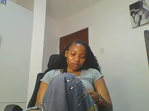 Snapshot of _Becky002 chatting on June 2026 07:11:02 AM Becky002 online show from June 2026 07:11:02 AM