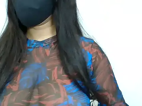 Snapshot of sparkling_queen chatting on December 2024 03:37:02 AM sparkling queen online show from December 2024 03:37:02 AM