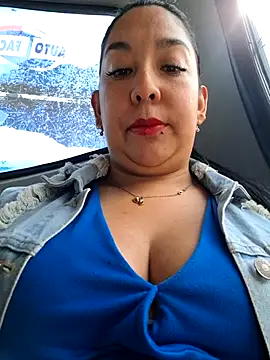 Bella keny online show from October 2025 07:03:02 PM