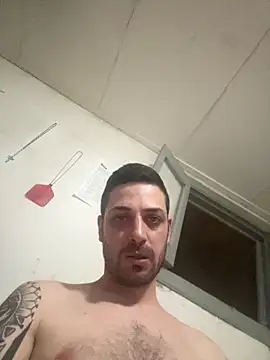 iltoscano95 online show from June 2026 07:50:01 PM