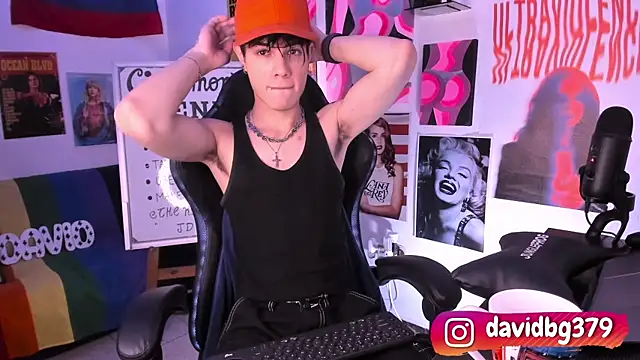 Snapshot of cinnamon_boyxxx chatting on March 2025 01:46:01 AM cinnamon boyxxx online show from March 2025 01:46:01 AM