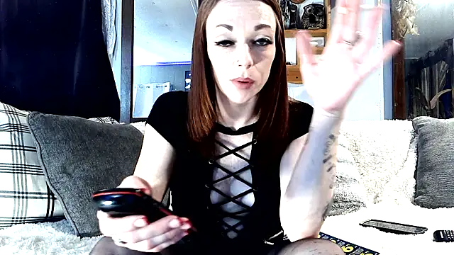 Snapshot of Genevieve143 chatting on May 2026 04:39:02 AM Genevieve143 online show from May 2026 04:39:02 AM