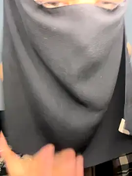 Snapshot of Jumanaa chatting on October 2025 09:27:01 PM Jumanaa online show from October 2025 09:27:01 PM