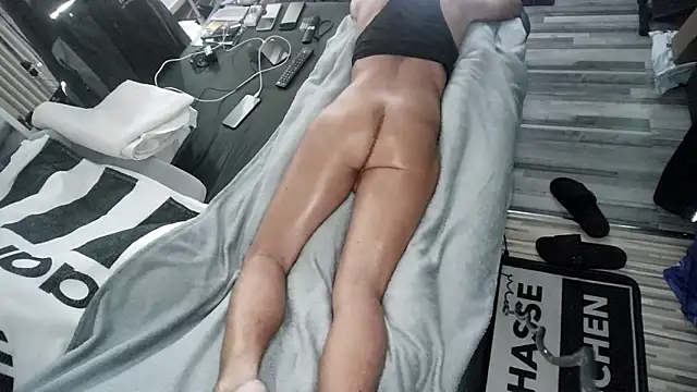 only1po online show from December 2025 07:51:02 PM