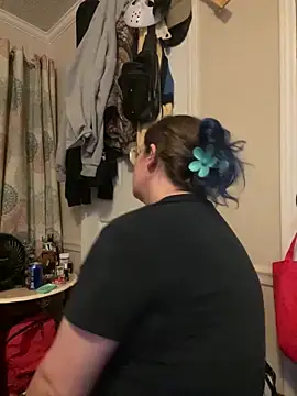 Snapshot of velvetta_ chatting on September 2025 12:56:02 AM velvetta online show from September 2025 12:56:02 AM