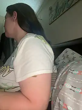 Snapshot of velvetta_ chatting on October 2025 04:38:02 PM velvetta online show from October 2025 04:38:02 PM