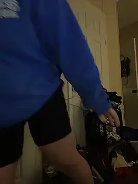 Snapshot of velvetta_ chatting on November 2025 06:08:01 AM velvetta online show from November 2025 06:08:01 AM