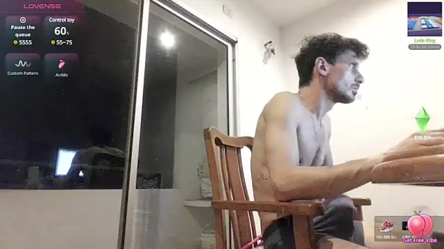 Snapshot of nicolaaaaas chatting on February 2025 06:22:01 AM nicolaaaaas online show from February 2025 06:22:01 AM