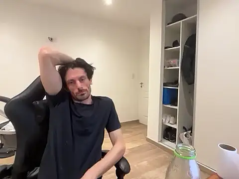 nicolaaaaas online show from November 2025 08:14:02 AM