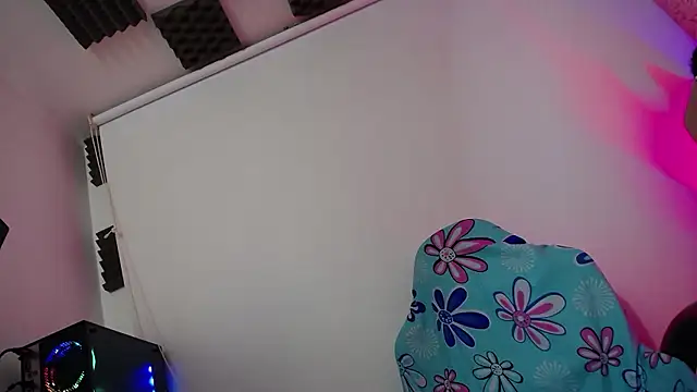 luly pink online show from January 2026 03:34:02 AM