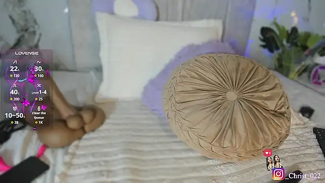 Snapshot of christal_cutee chatting on March 2026 03:40:01 AM christal cutee online show from March 2026 03:40:01 AM