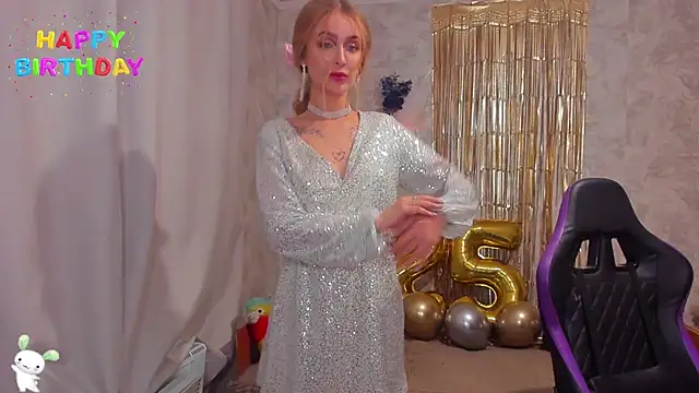 Snapshot of Kamila_icee chatting on December 2024 11:06:02 PM Kamila icee online show from December 2024 11:06:02 PM