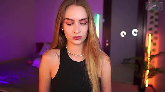 Snapshot of Kamila_icee chatting on September 2025 07:06:02 PM Kamila icee online show from September 2025 07:06:02 PM