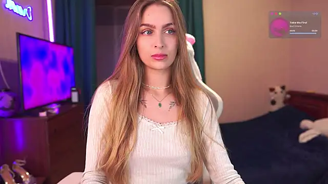 Snapshot of Kamila_icee chatting on November 2025 08:18:01 PM Kamila icee online show from November 2025 08:18:01 PM