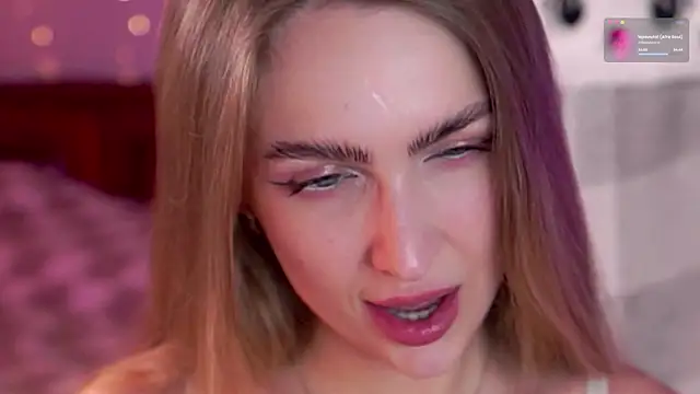 Snapshot of Kamila_icee chatting on January 2026 08:24:02 PM Kamila icee online show from January 2026 08:24:02 PM