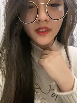 Krixxi22 online show from January 2025 04:59:01 PM