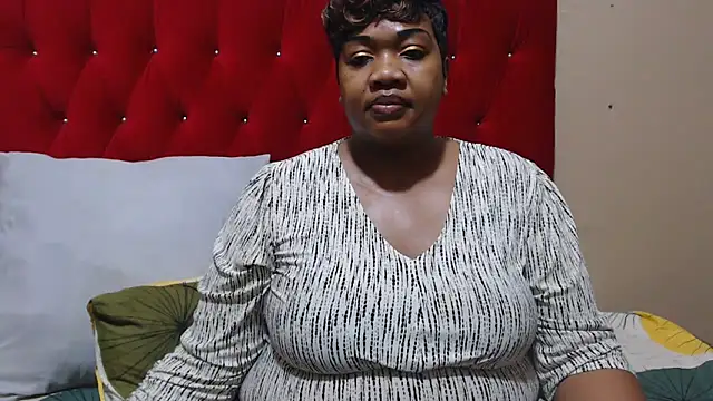 MIGHTYASSS online show from September 2025 06:06:01 AM