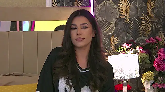 Snapshot of reyabaines chatting on March 2026 04:46:01 PM reyabaines online show from March 2026 04:46:01 PM