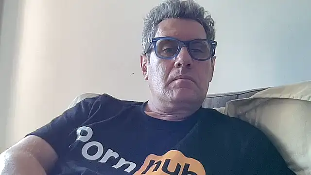 Snapshot of Britmi chatting on September 2025 08:48:01 AM Britmi online show from September 2025 08:48:01 AM