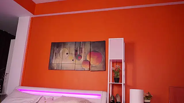 LovingBlondie online show from October 2025 03:23:02 PM