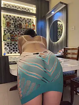 Snapshot of MAGIC_MATES chatting on October 2025 12:45:01 PM MAGIC MATES online show from October 2025 12:45:01 PM