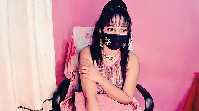 Snapshot of Lexi_Lore_X chatting on June 2026 06:24:02 PM Lexi Lore X online show from June 2026 06:24:02 PM