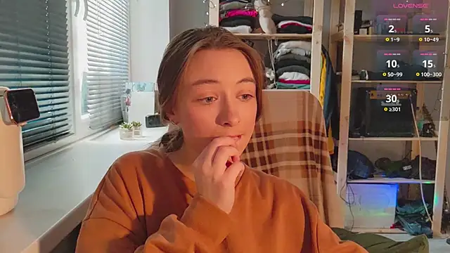 monlight  dana online show from February 2025 11:47:02 AM