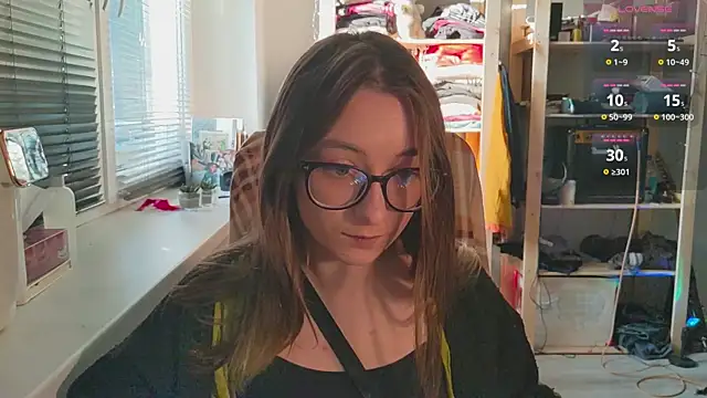 monlight  dana online show from February 2025 01:48:01 PM