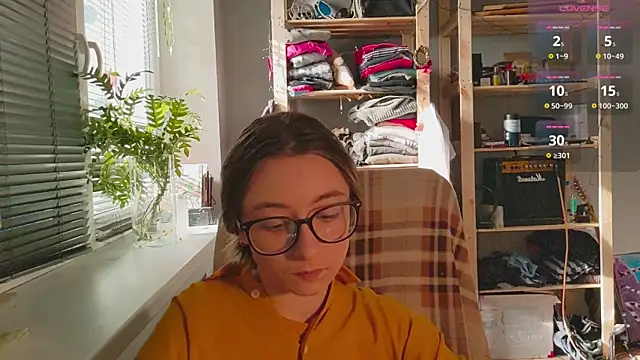 monlight  dana online show from March 2025 12:53:02 PM