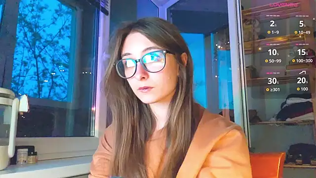 monlight  dana online show from April 2026 06:21:01 PM