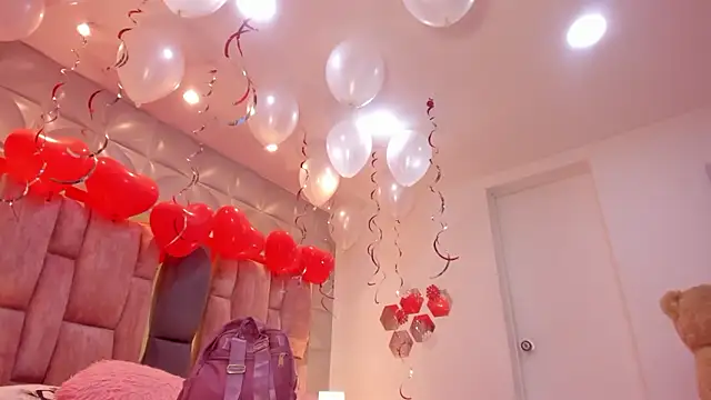 Charlotte Ice1 online show from February 2026 03:56:02 PM