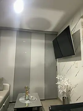 LARIANA RIVERA23 online show from February 2026 04:39:02 AM