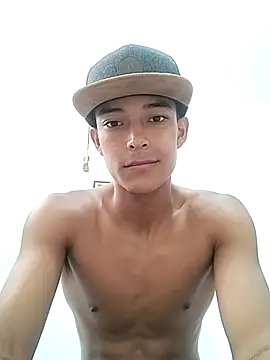 Demiansteven2 online show from January 2025 09:13:01 PM