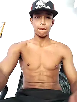 Demiansteven2 online show from February 2026 04:11:02 PM