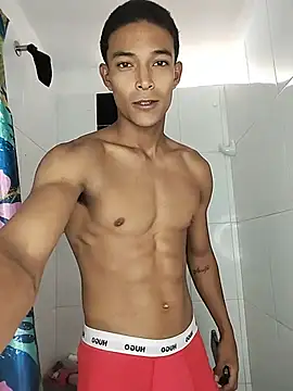 Demiansteven2 online show from July 2026 06:33:01 PM