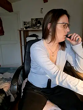 SpiceLea online show from January 2025 02:36:01 PM