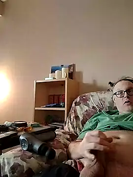 Snapshot of DARemo42O chatting on February 2025 08:45:02 PM DARemo42O online show from February 2025 08:45:02 PM