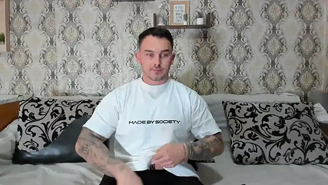 Jonmusclemaster online show from January 2025 08:33:01 PM