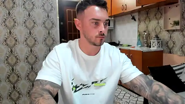 Jonmusclemaster online show from November 2025 10:20:02 PM