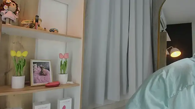 Snapshot of Angelbae- chatting on March 2025 03:54:01 AM Angelbae- online show from March 2025 03:54:01 AM