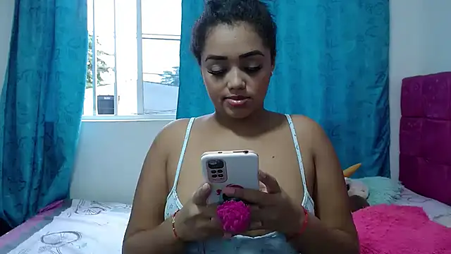Snapshot of kiara_milf_ chatting on January 2025 09:26:01 PM kiara milf  online show from January 2025 09:26:01 PM