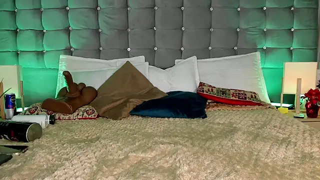 Poacahontasfg online show from January 2026 04:05:01 AM