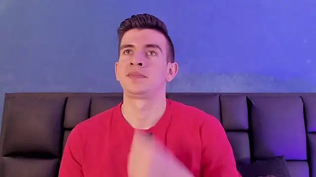 Snapshot of MikaelSlow chatting on January 2026 03:30:02 AM MikaelSlow online show from January 2026 03:30:02 AM