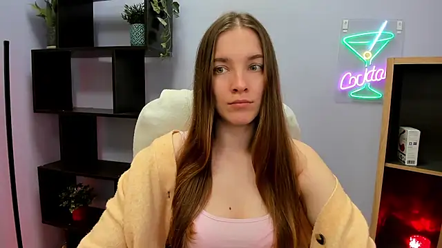 kenzie x online show from December 2025 07:45:02 AM