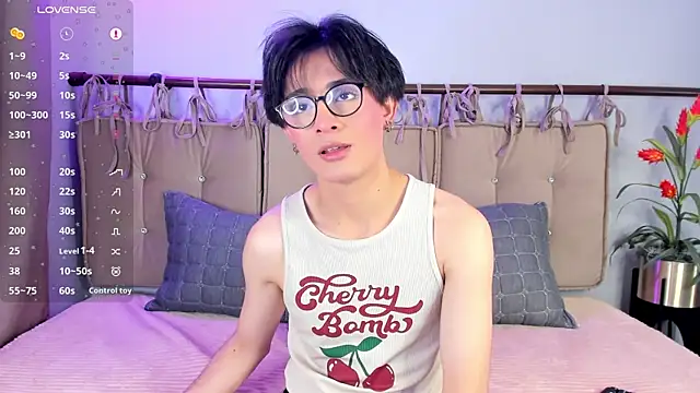 Snapshot of cherryy_boy chatting on July 2026 08:45:02 PM cherryy boy online show from July 2026 08:45:02 PM